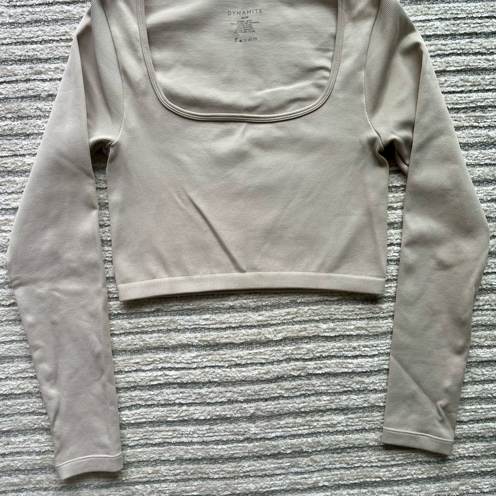 Dynamite Long Sleeve Crop Top
